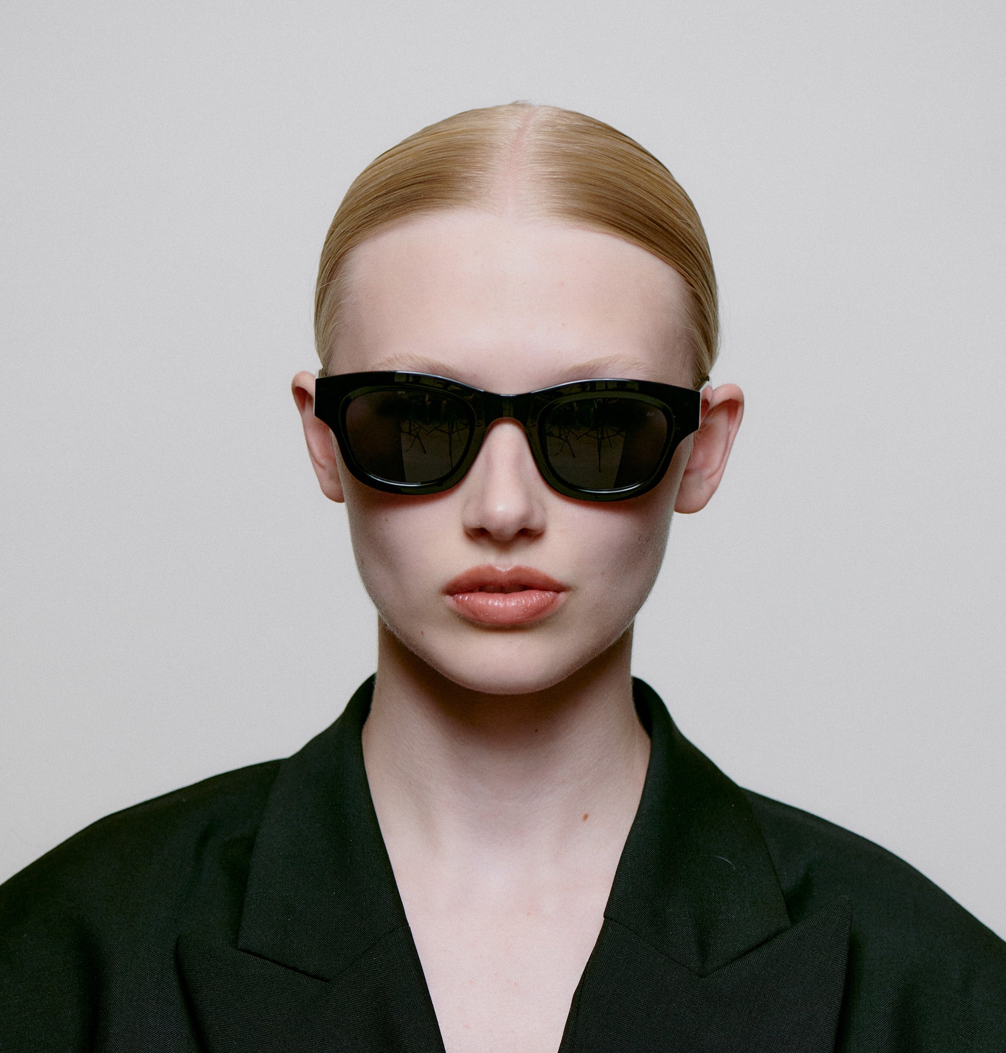 Lane - Black
